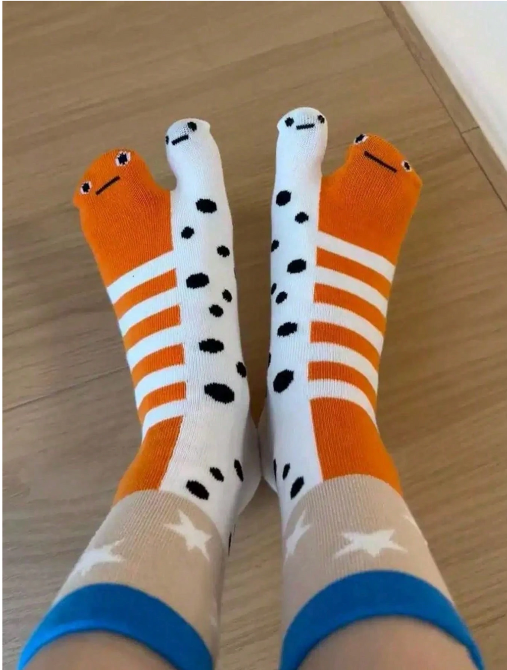 1 pair Chaussette Women's Cute And Funny Toe - Separated Mid - Calf Socks